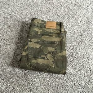 American eagle jeans size 4